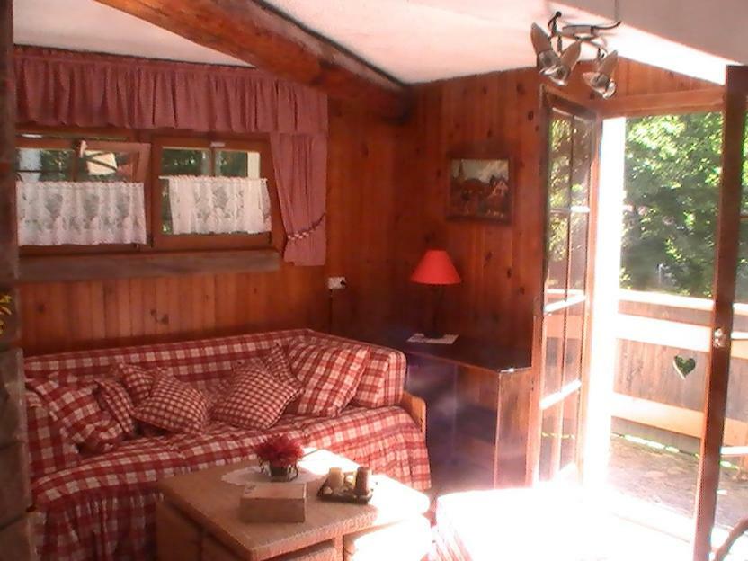 Gite De La Baerenbach Haselbourg エクステリア 写真